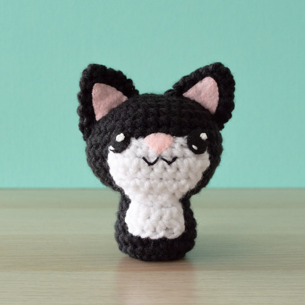 Kitschy Kitties 1 Crochet Amigurumi Pattern